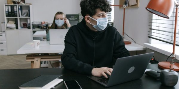 婦女服務指南：實用又幽默的問答攻略