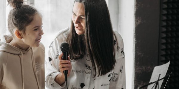 唱歌老師的角色與文化重要性