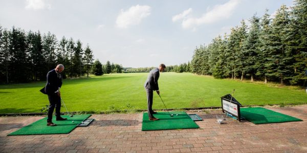 2024高爾夫球班完整比較分析：如何選擇適合自己的課程